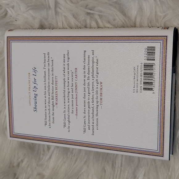 Showing Up for Life by Bill Gates Sr. Hardcover book - Picture 2 of 7